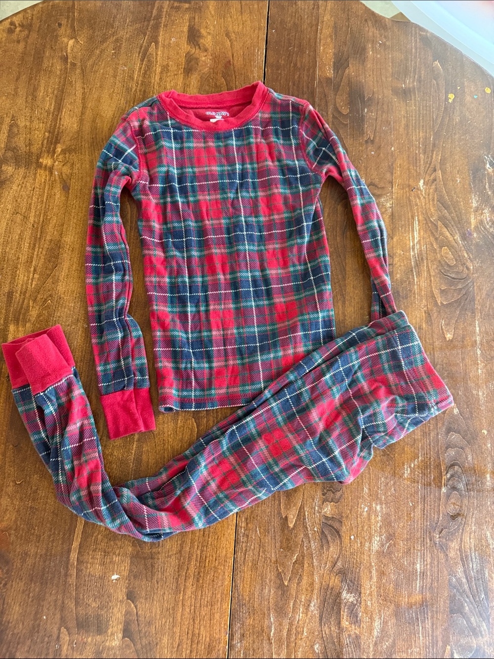 Old Navy Red & Green Plaid Kids Long Sleeve Pajama Set